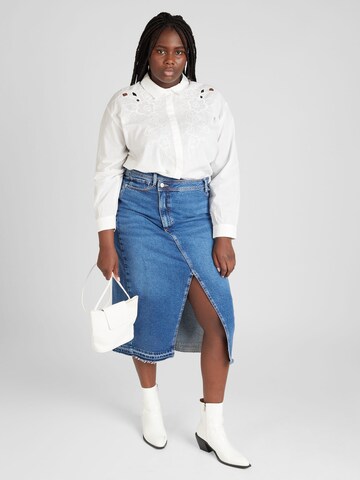 Chemisier 'FIE' Vero Moda Curve en blanc