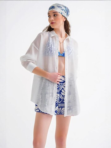 MixRay - Blusa em branco: frente