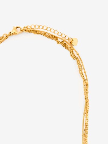 SASSYCLASSY - Cadena en oro