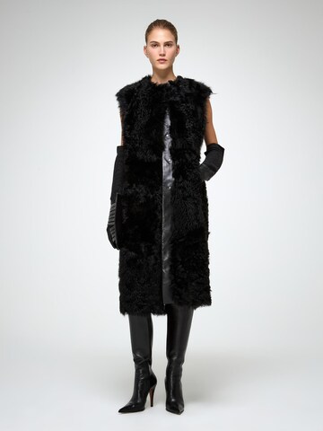 V S P Vest 'Mirella' in Black