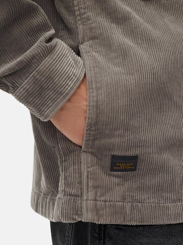 CAMEL ACTIVE Преходно яке в сиво