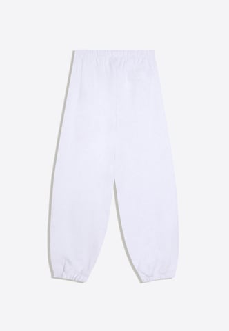 Tapered Pantaloni di Bershka in grigio
