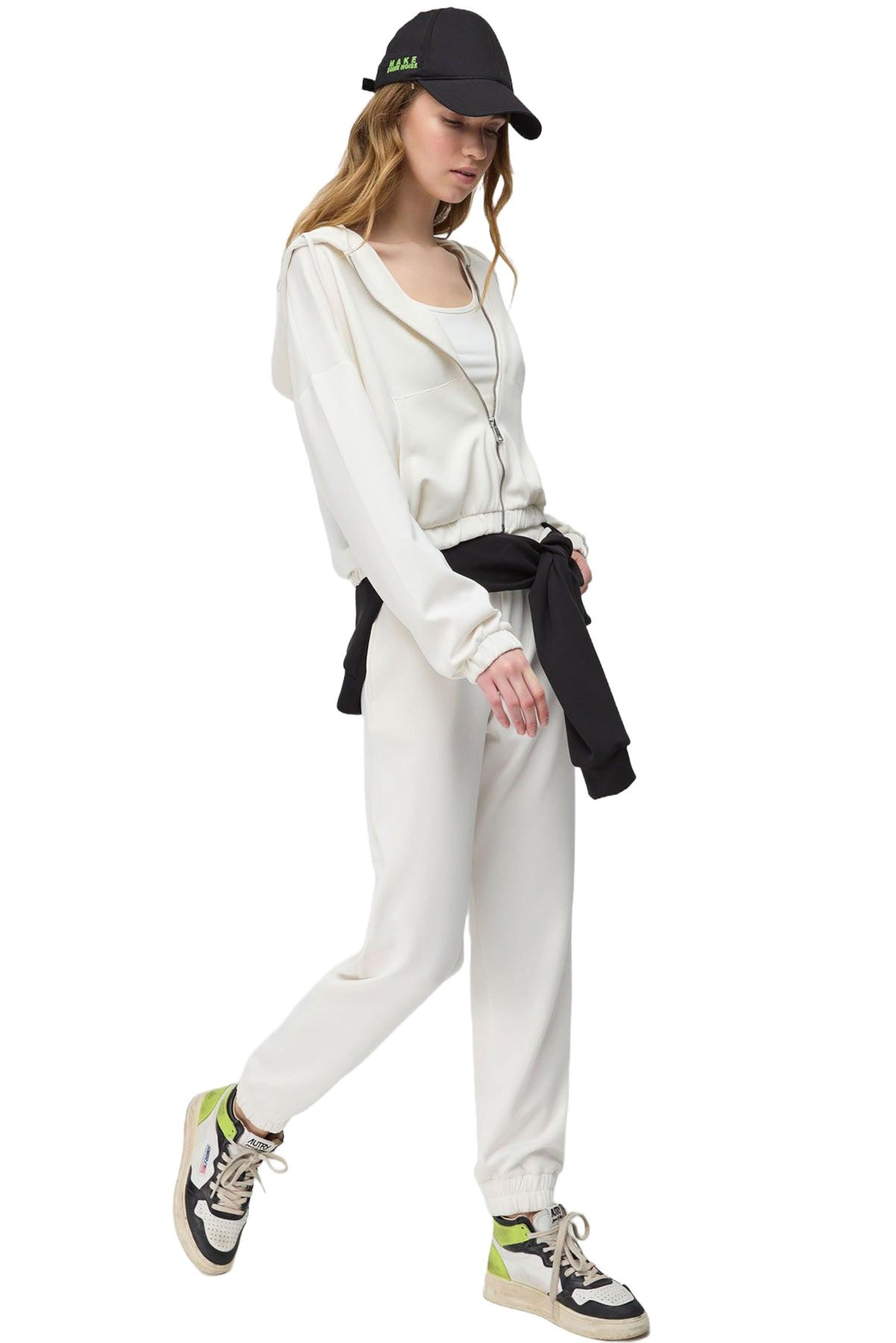 No Matter What Sweatvest in Beige