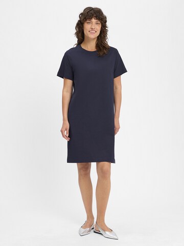 Marie Lund Dress in Blue: front