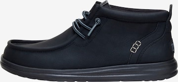 HEY DUDE Chukka Boots 'Wally Mid GripR Classic' in Black: front