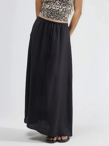 Busem Rock in Schwarz: Vorderseite