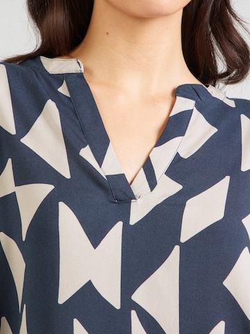 Sublevel Blouse in Blue