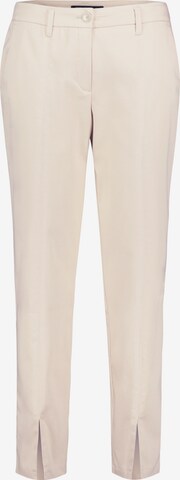 Regular Pantalon à plis Betty Barclay en beige : devant