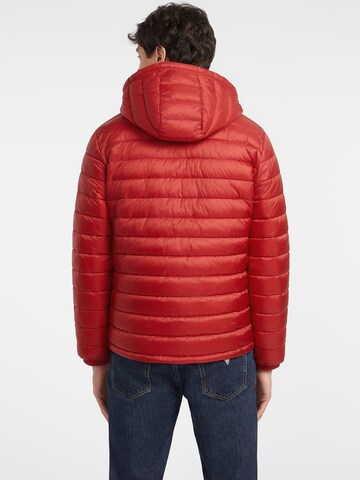 GUESS Übergangsjacke in Rot