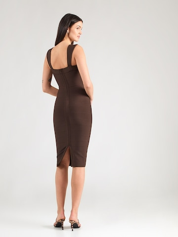 Lipsy - Vestido en marrón
