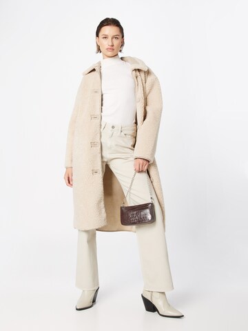 Freequent Between-seasons coat in Beige