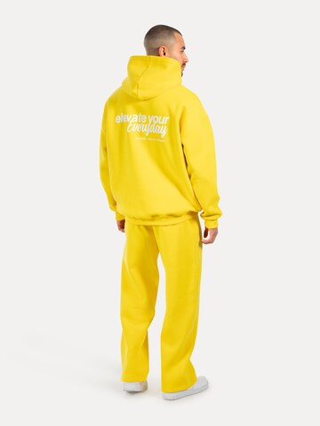Smilodox Sweat jacket in Yellow