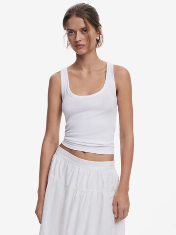 Desigual Kjol i vit