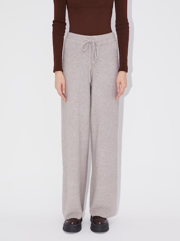 LeGer by Lena Gercke Trousers 'Gigi' in Grey: front