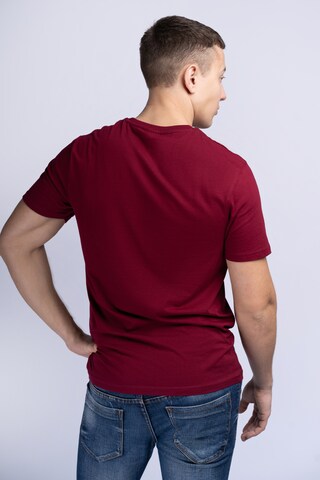 Tricou 'Staxigoe' de la LONSDALE pe roșu