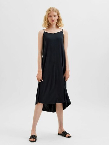 Selected Femme Petite Kleid 'FINIA' in Schwarz