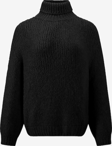 SASSYCLASSY Oversized Sweater in Black: front