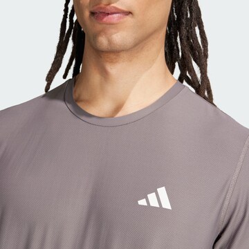 Maglia funzionale 'Own the Run' di ADIDAS PERFORMANCE in grigio