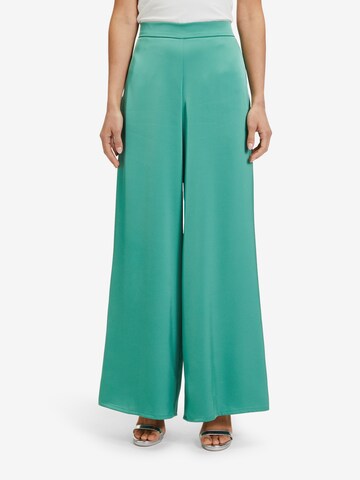 Vera Mont Loose fit Pants in Green: front