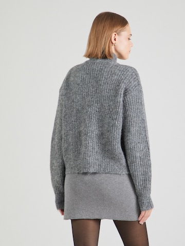 VERO MODA Gebreid vest 'NONO' in Grijs