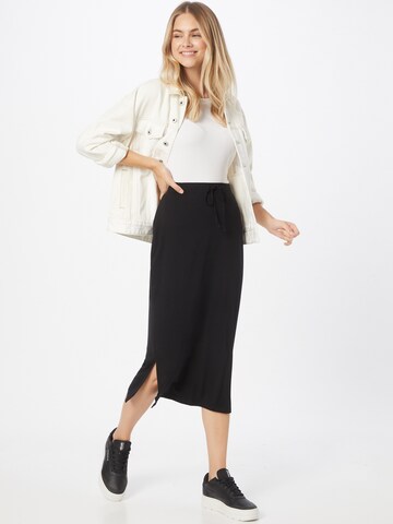 GERRY WEBER Skirt in Black