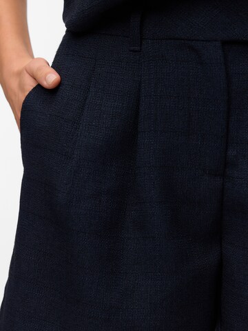 regular Pantaloni con pieghe 'VMMAJ' di VERO MODA in blu