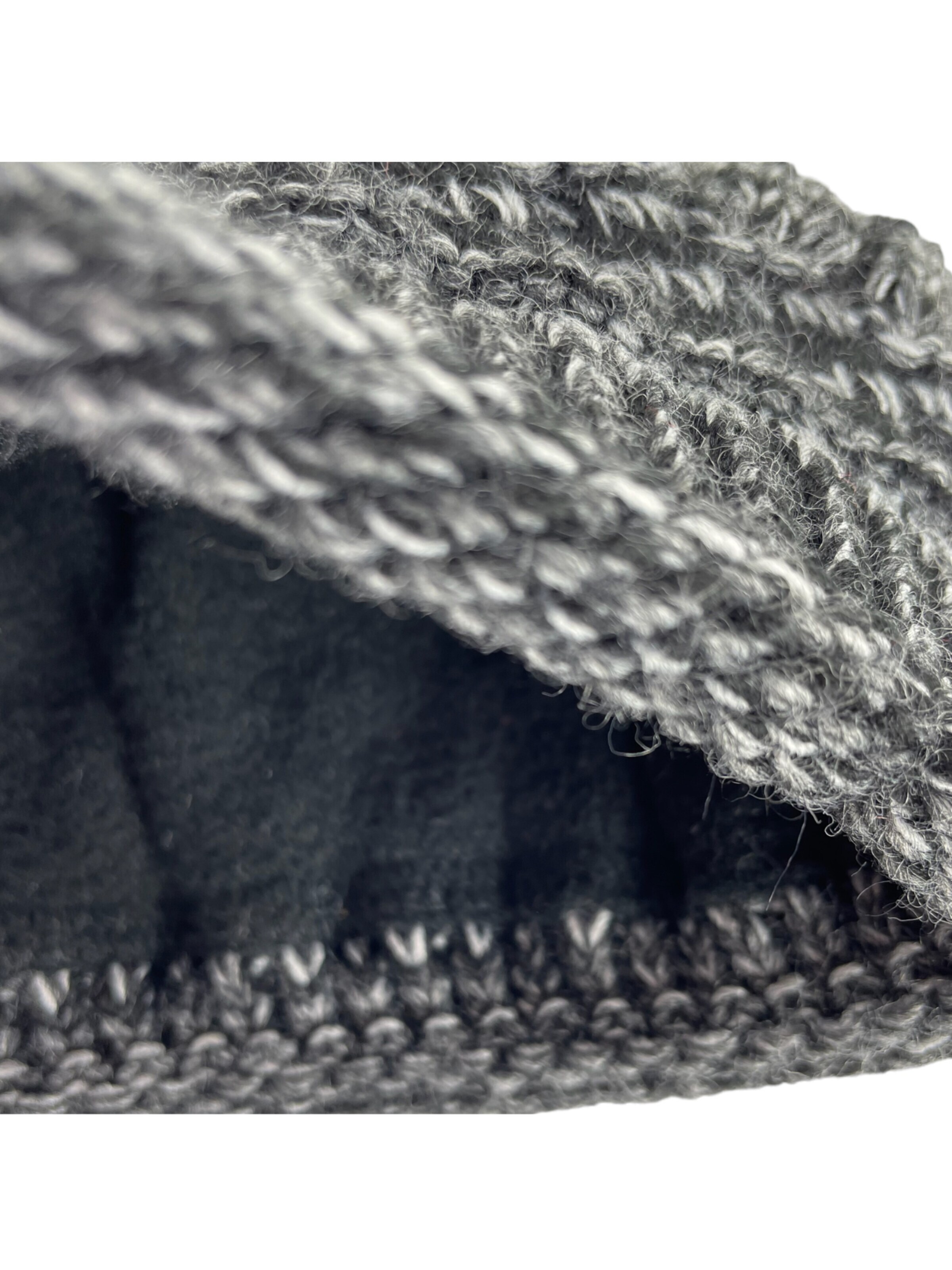 Kumixi Headband in Grey