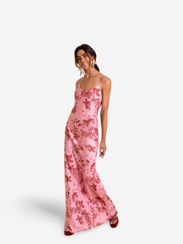 THE-ARE Jurk in Roze