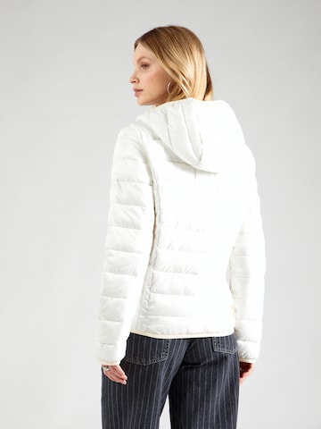 QS Between-Season Jacket in White