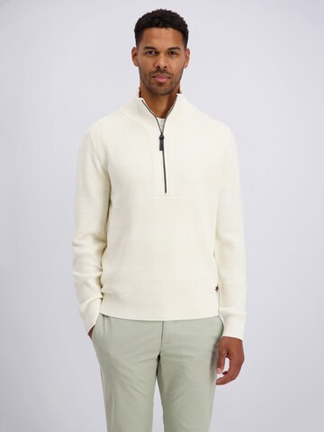 PIERRE CARDIN Sweater in White: front