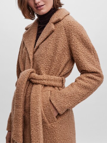 VERO MODA Between-Seasons Coat 'Twirlisia' in Brown