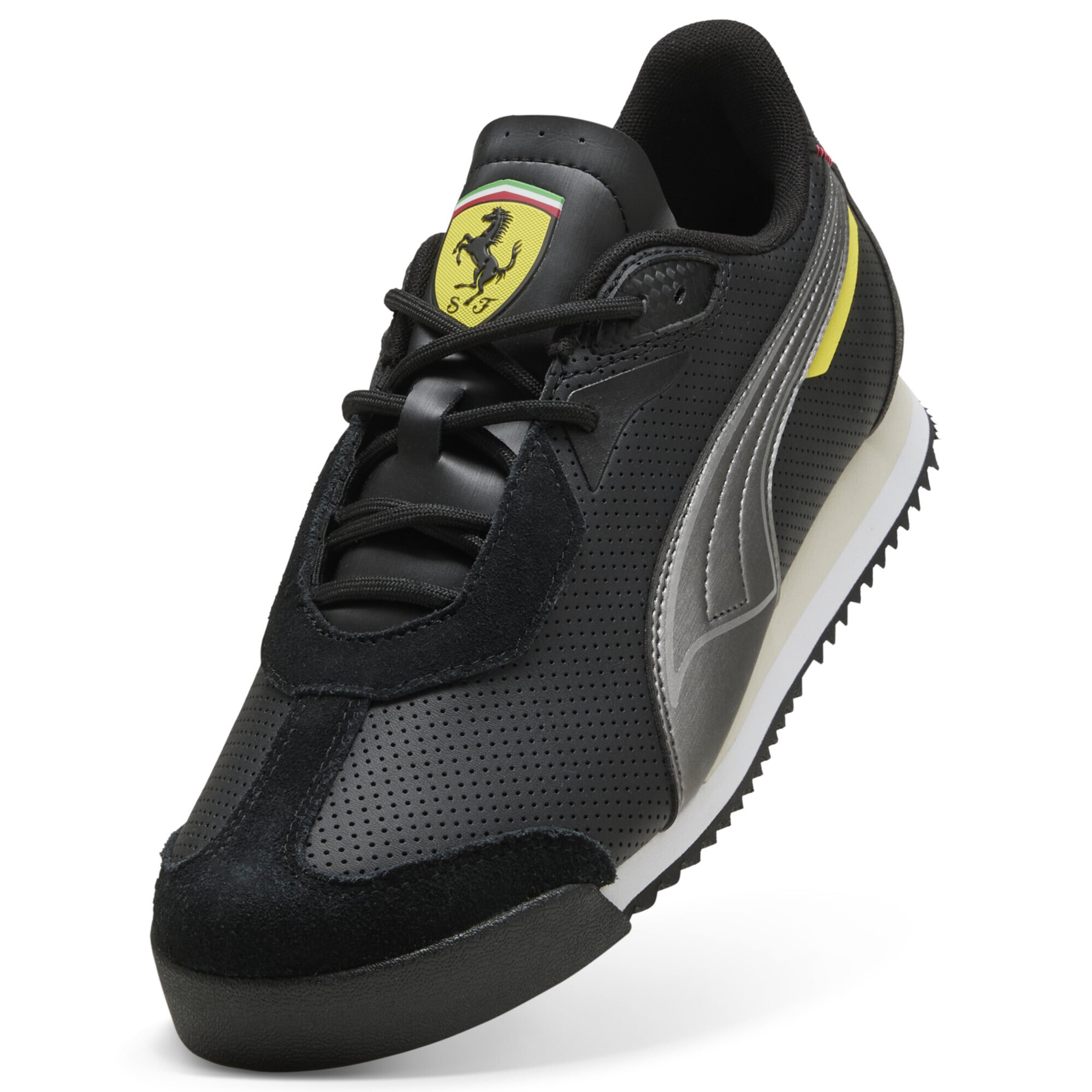 PUMA Sneaker 'Scuderia Ferrari Roma' in Schwarz: Vorderseite