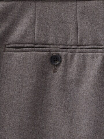 Regular Pantalon à plis Next en gris