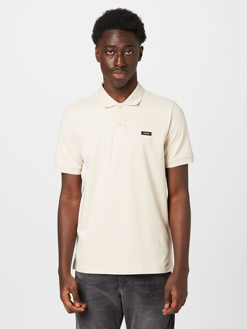 Calvin Klein - Camiseta en beige: frente