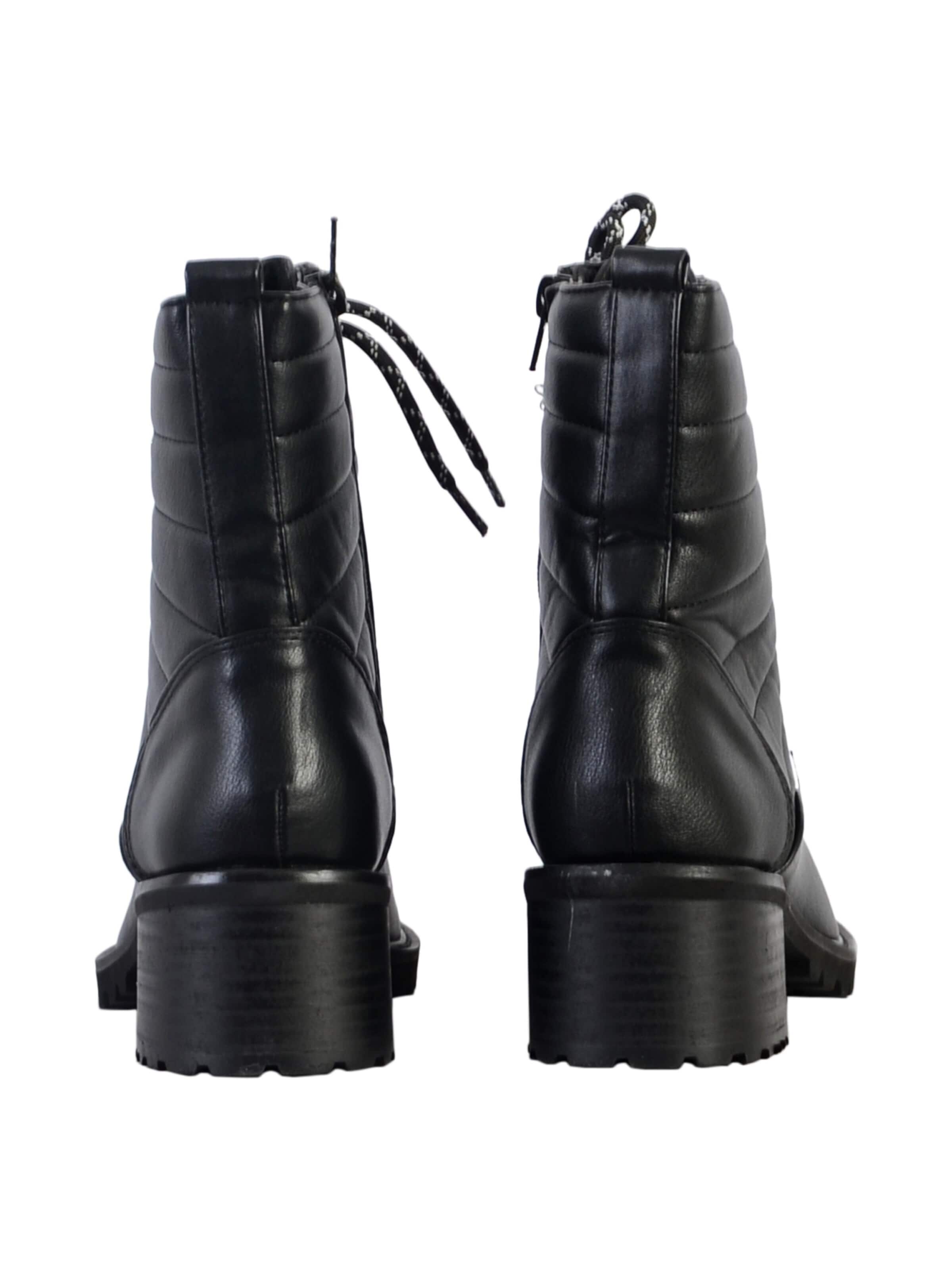 The Divine Factory Ankle boots in Black