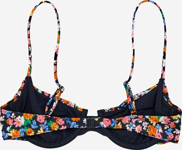 EDITED T-shirt Bikini Top 'Ike' in Black