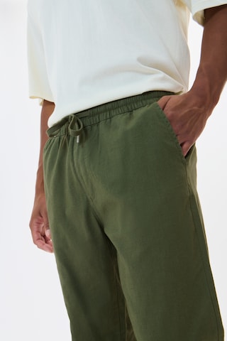 Matinique Regular Broek in Groen