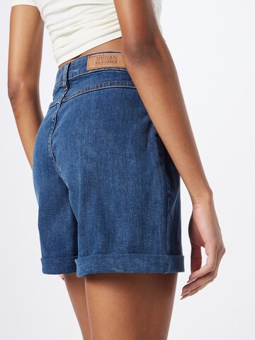 Urban Classics Regular Shorts in Blau