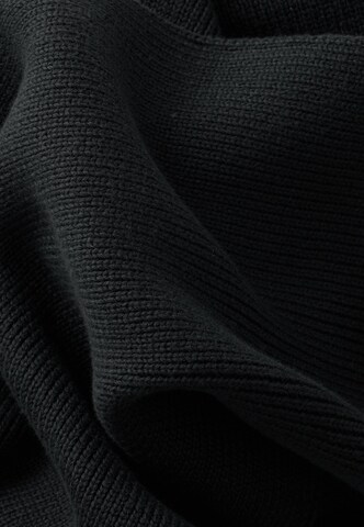 HUGO Scarf 'Zential' in Black