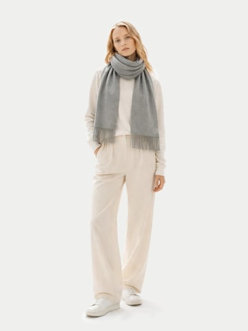 GOBI Cashmere Halsduk 'Unisex Cashmere Fringed Scarf' i grå
