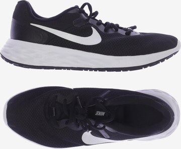 NIKE Sneaker 44 in Schwarz: predná strana