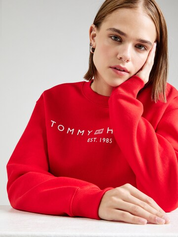 Sweat-shirt TOMMY HILFIGER en rouge