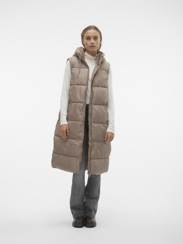 Gilet 'VMLigaane' di VERO MODA in grigio