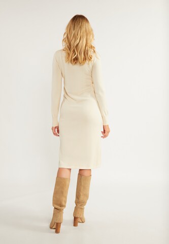 usha WHITE LABEL - Vestido de punto en blanco