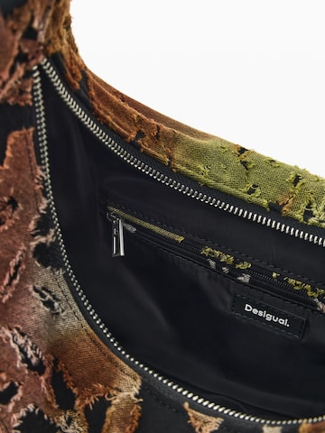 Desigual Õlakott, värv must
