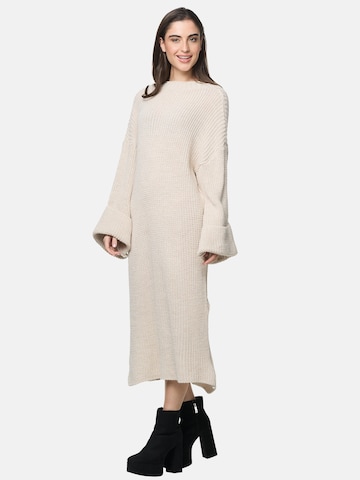 Elara Knit dress in Beige