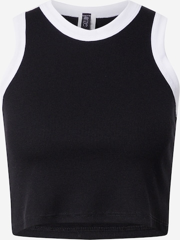 Onzie Sports Top in Black: front