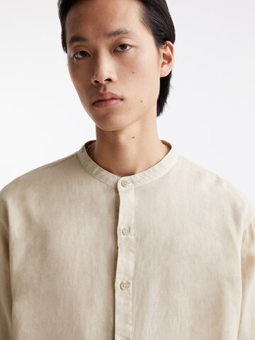 Pull&Bear Comfort fit Button Up Shirt in Beige