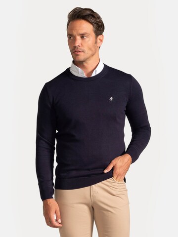 Jacey Quinn Pullover in Blau: Vorderseite