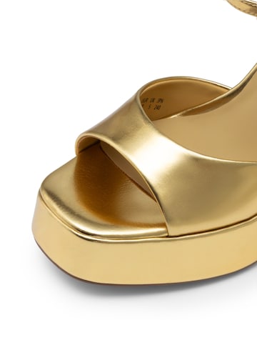 Dream Pairs Strap Sandals in Gold